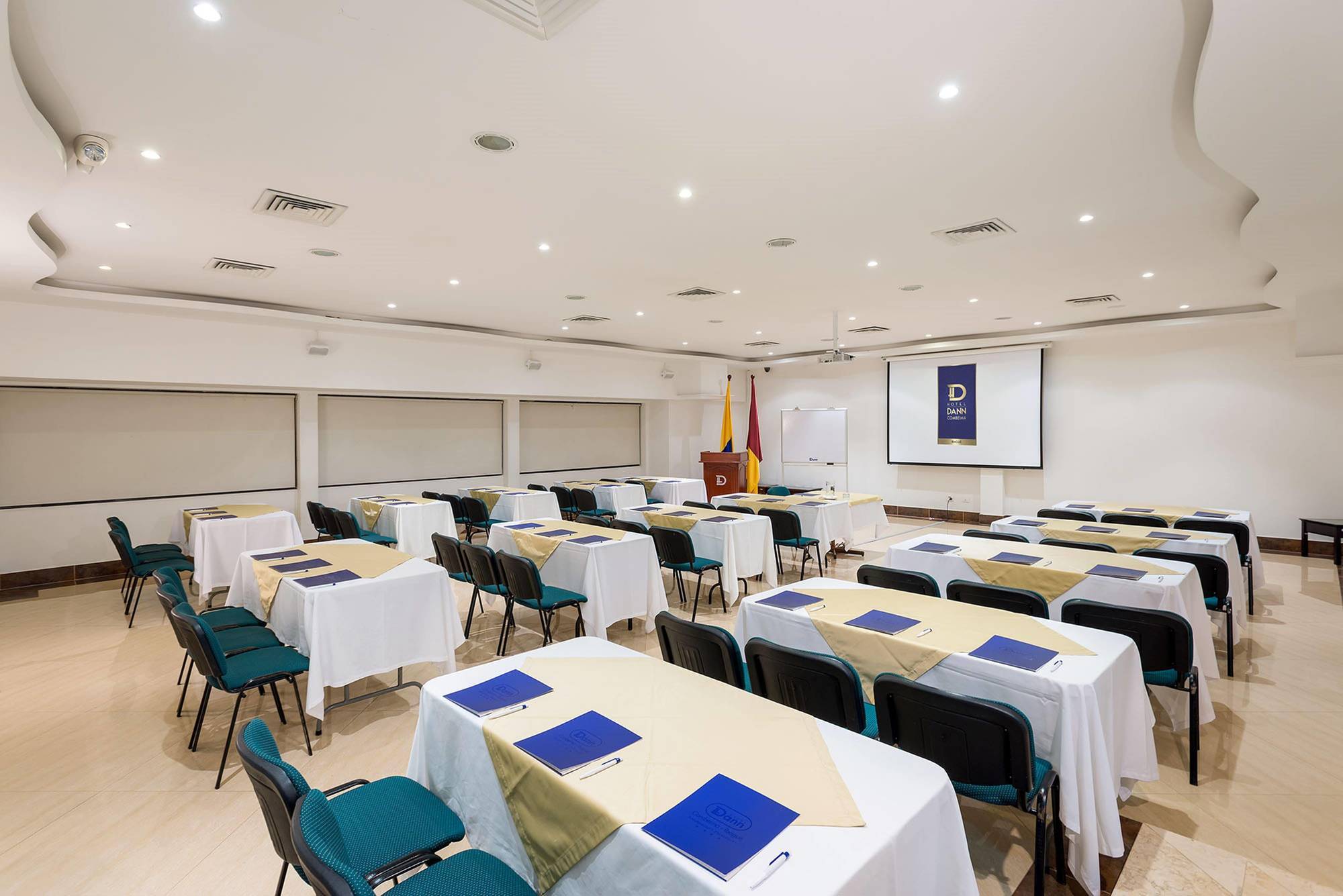 Hotel Dann Combeima Ibagué Esterno foto